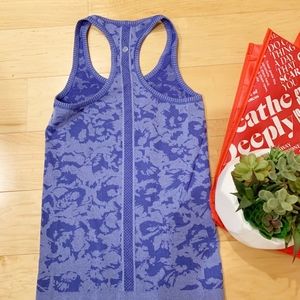 Lululemon Swiftly Speed Tank in blue